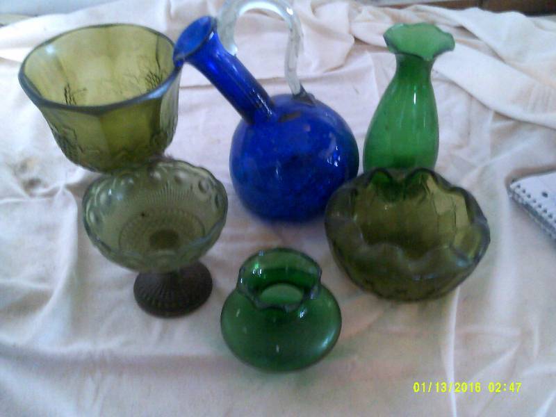 VINTAGE GLASSWEAR