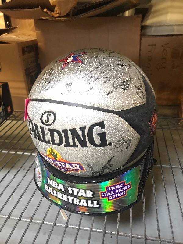 NBA ALL STAR GAME AUTOGRAPHED BASKETBALL