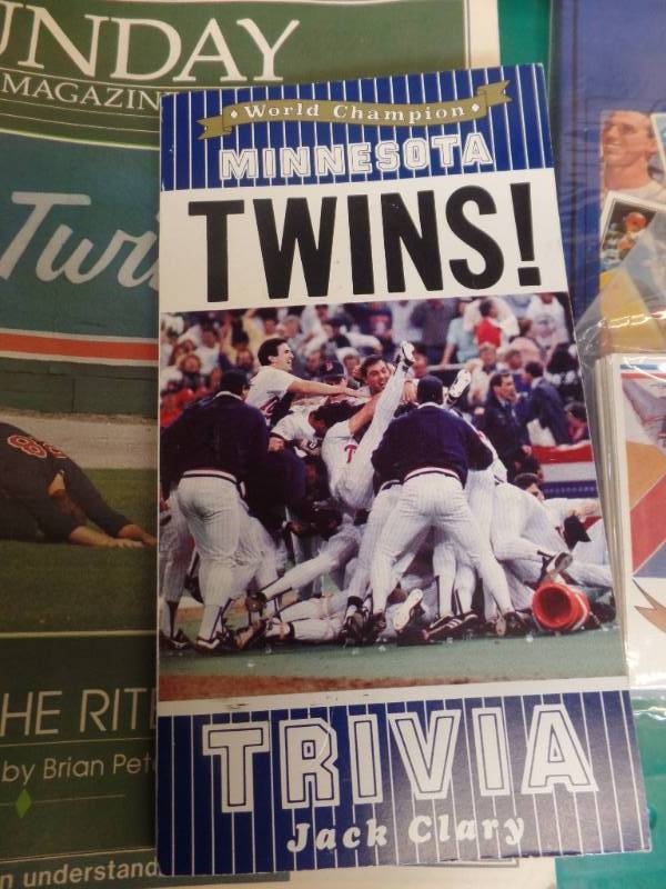 MN TWINS 1987 CHAMPIONSHIP BASEBALL CARDS, MAGAZINES, MORE