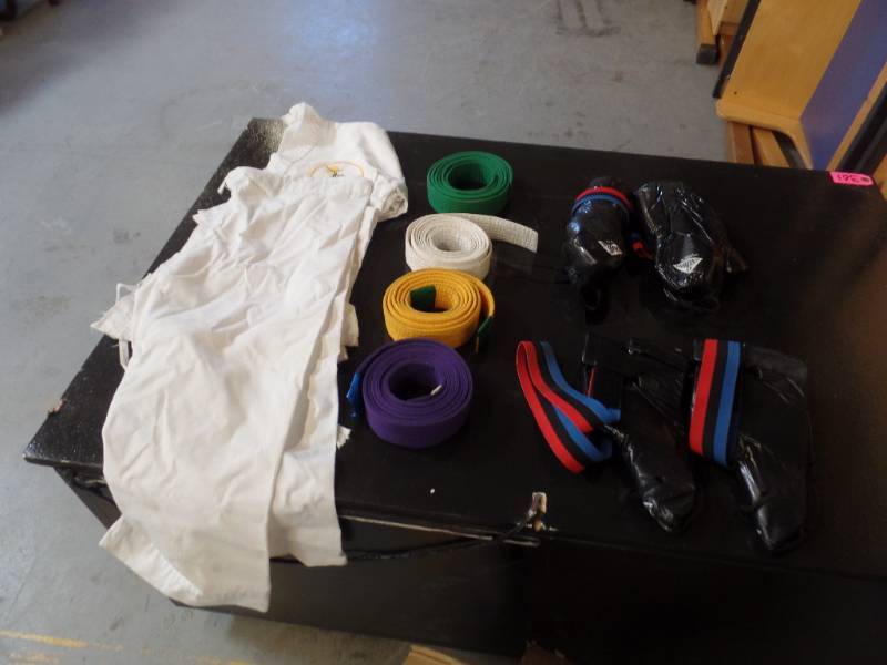 KIDS KARATE APPAREL