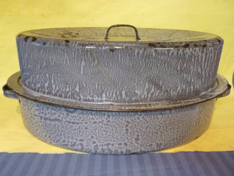 Vintage Graniteware