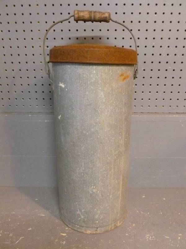 Vintage Shotgun Pail