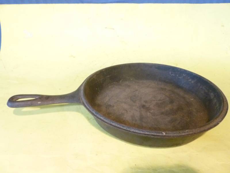 Vintage Cast Iron Pan