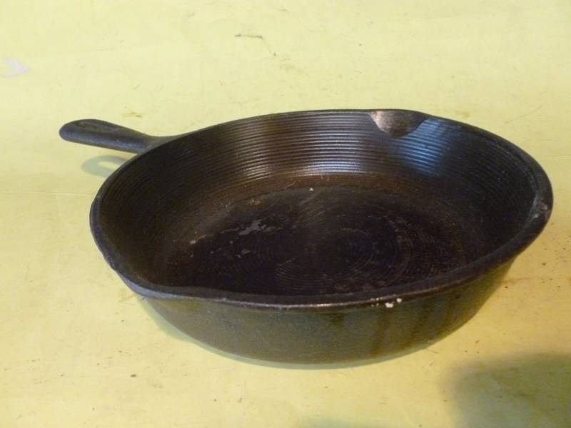 Cast Iron Pan