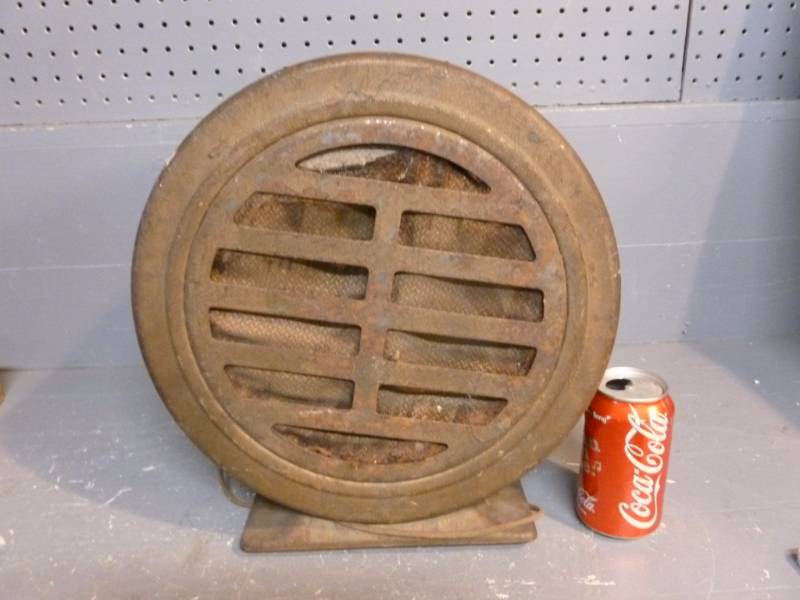 Antique Speaker