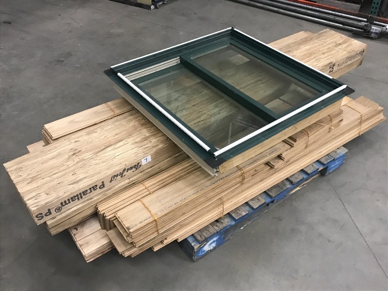 lot 7 image: Lot Of Building Materials (1) 36x...
