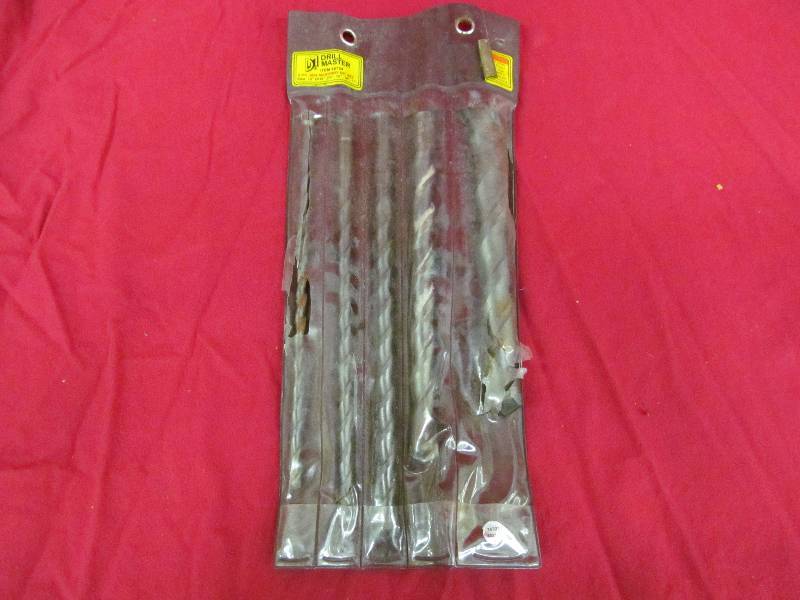lot 14 image: drill set
