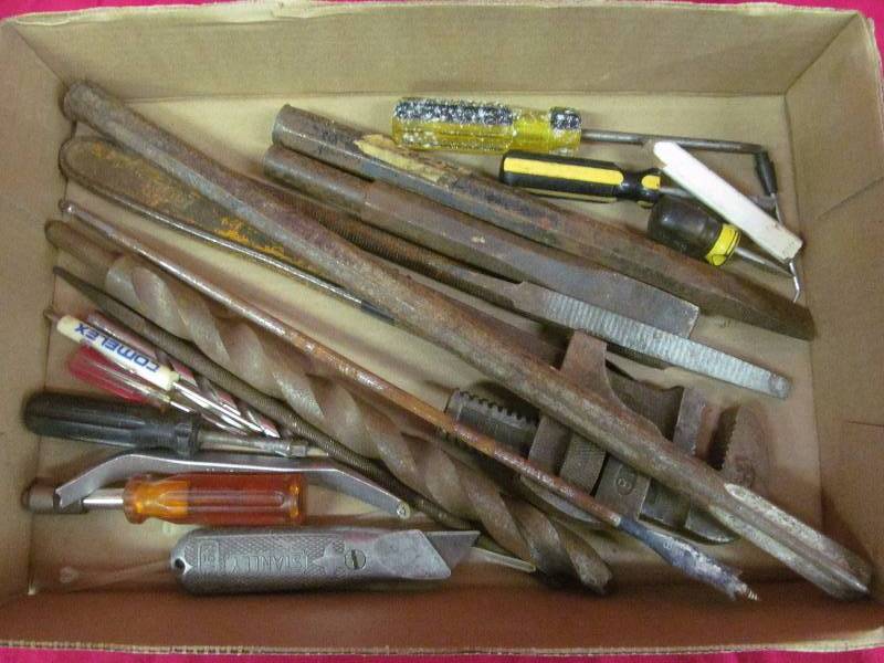 lot 25 image: tools