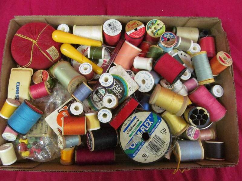 lot 39 image: sewing thread