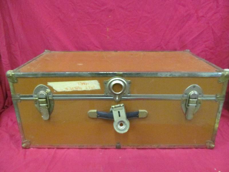 lot 77 image: footlocker