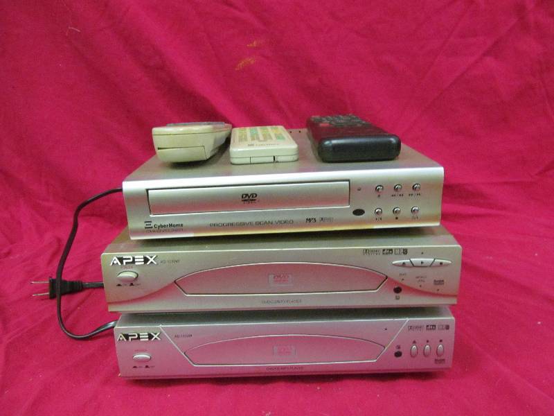 lot 91 image: DVD players