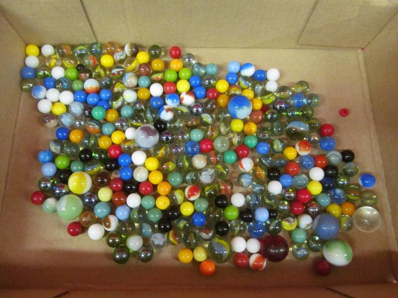 lot 107 image: vintage marbles