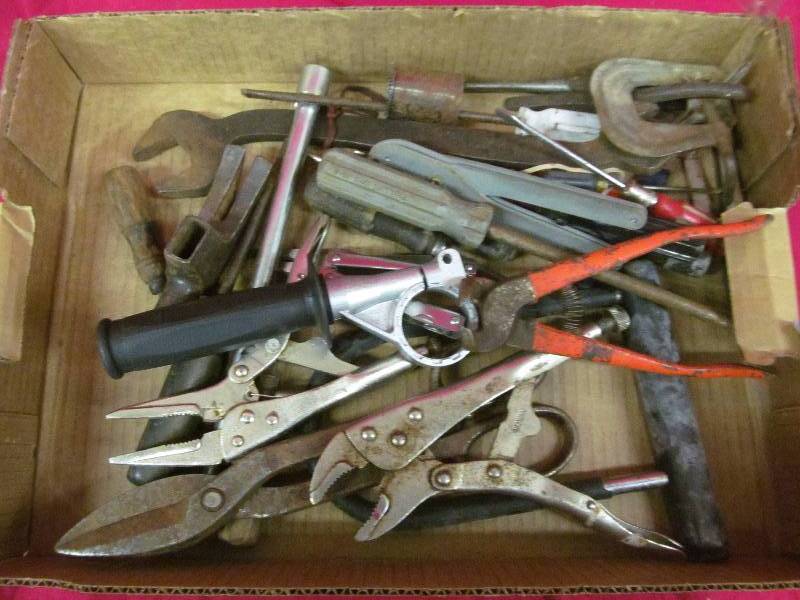 lot 115 image: hand tools