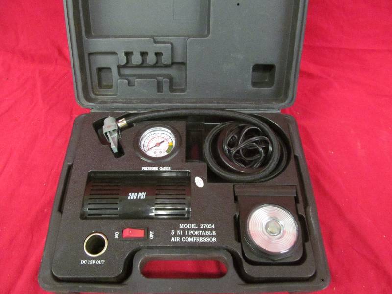 lot 132 image: Air compressor