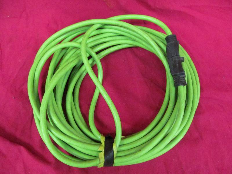 lot 150 image: Extension cords