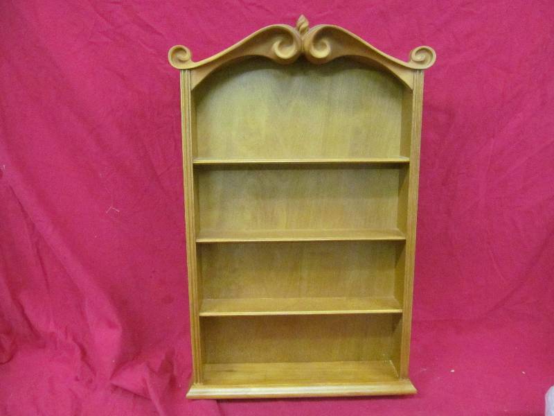 lot 170 image: shadow box