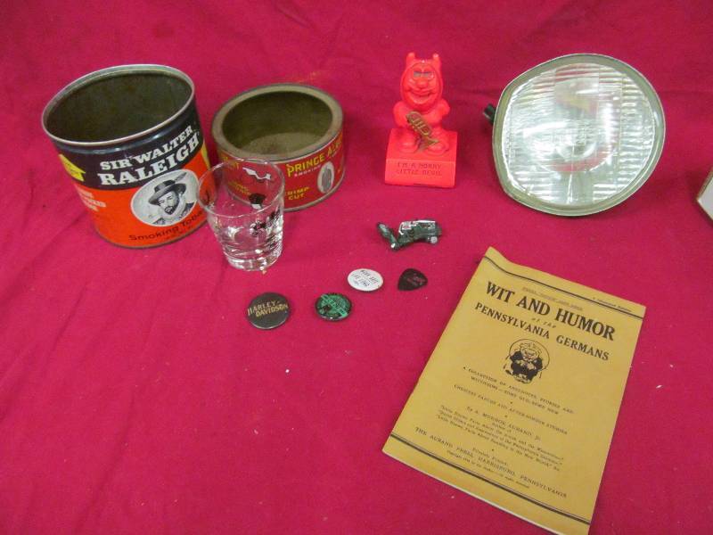lot 177 image: collectibles