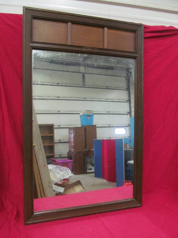 lot 209 image: wall mirror