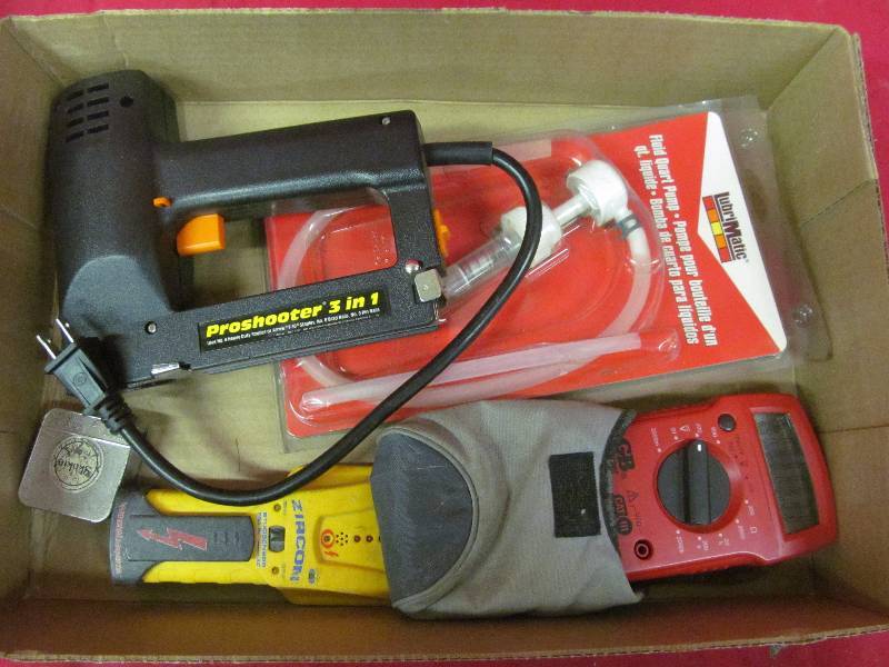 lot 260 image: Lubri mate oil pump .pro shooter stapler, tools