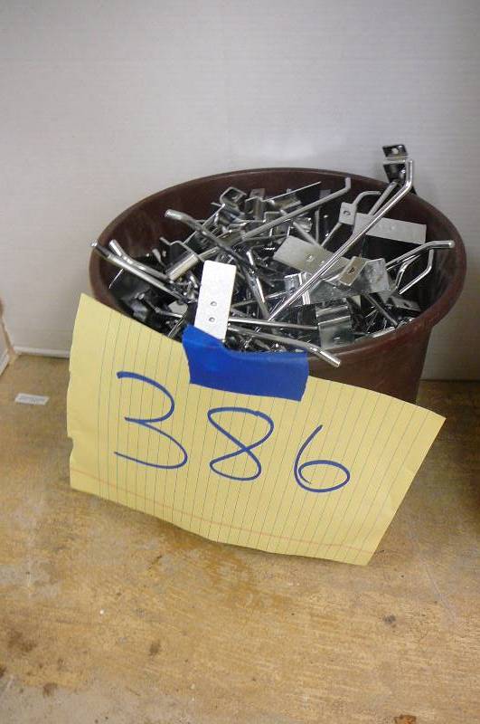 Slat wall metal pegs