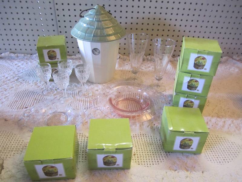 Lot of Misc Glass, Decor and Cookie...