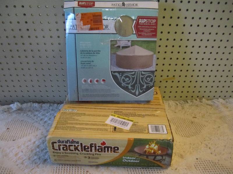 Box of 3 Crakleflame Logs and a 40 ...