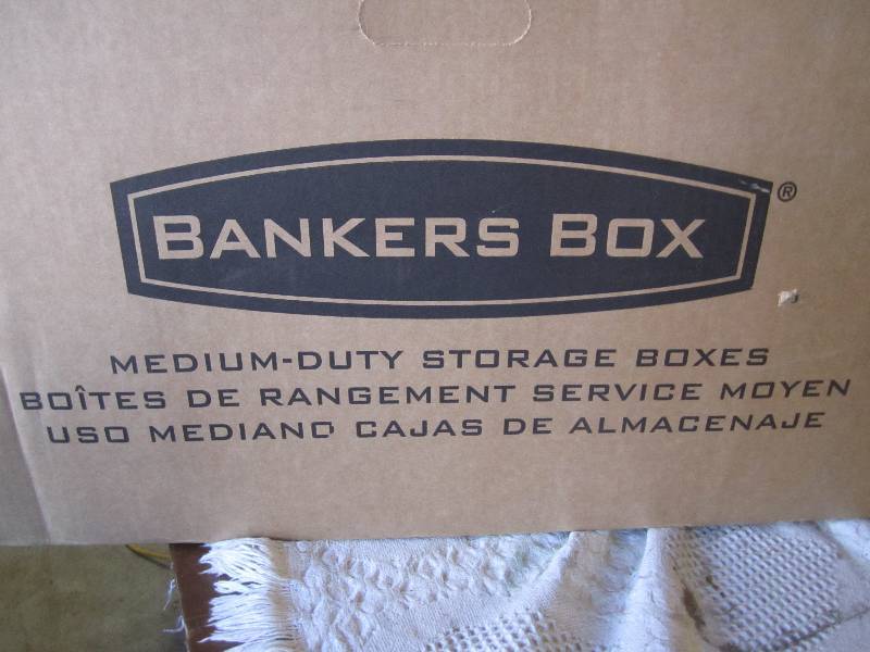 Case of 12 Bankers Boxes Medium Dut...