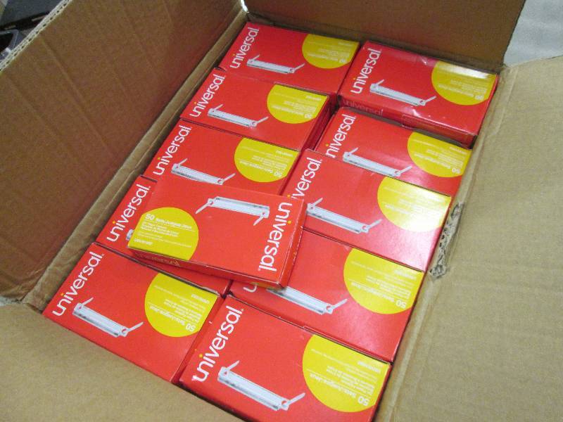 Case of 60 Boxes Universal� Comple...