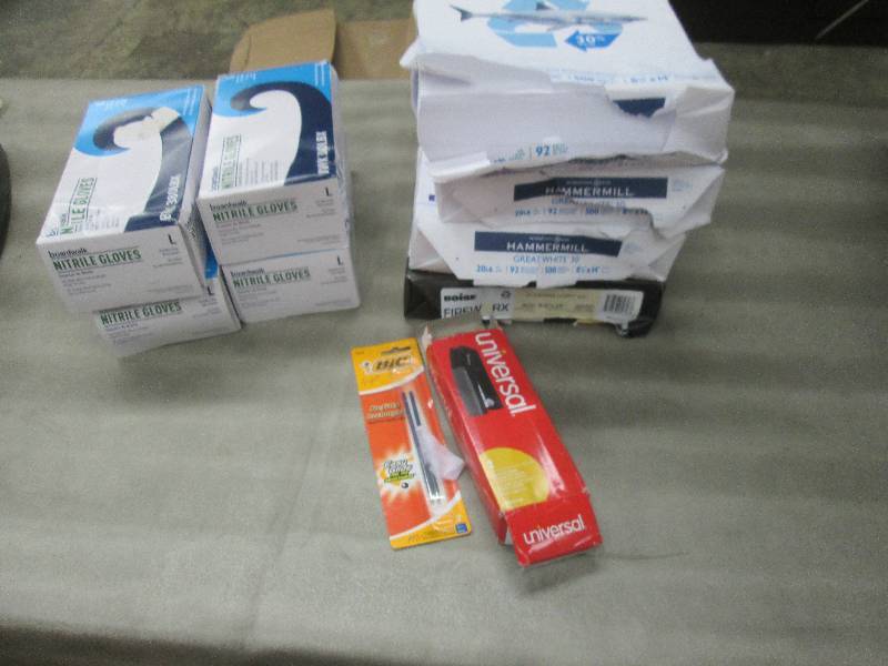 4 Boxes Large Nitrile Gloves, 3 Rea...