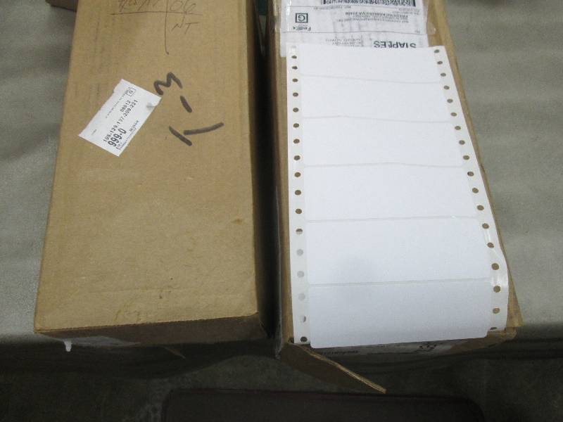 2 Boxes UNV70112 - Universal Dot Ma...