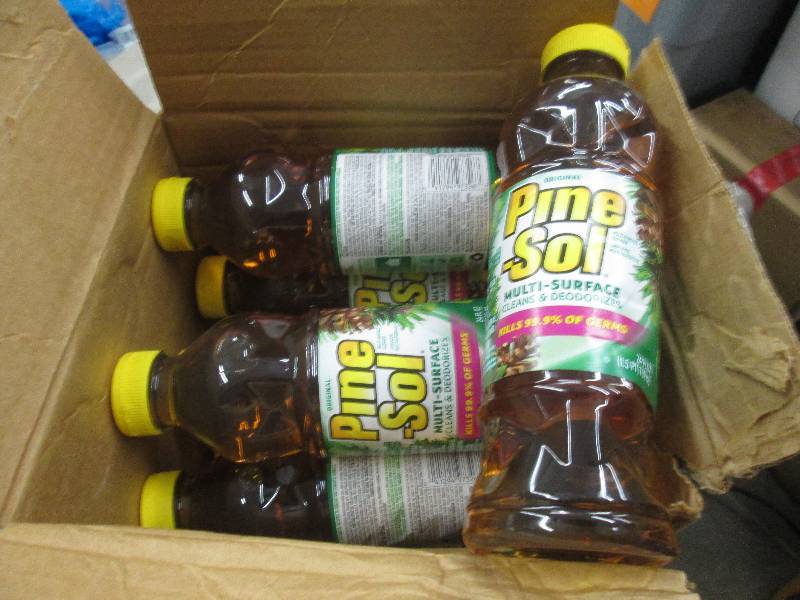 Case of 12 Pine Sol Cleaner 24 fl o...