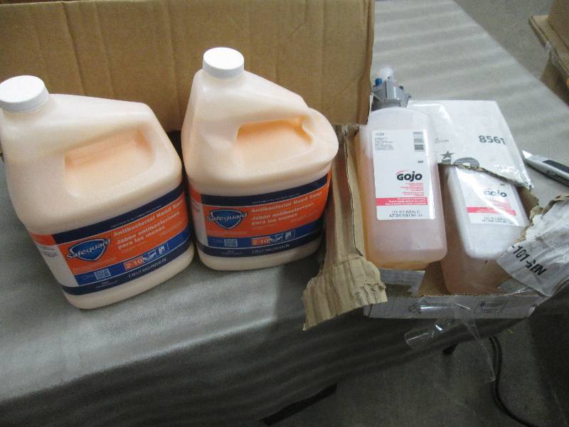 Lot of 2 Safeguard Antibacterial So...