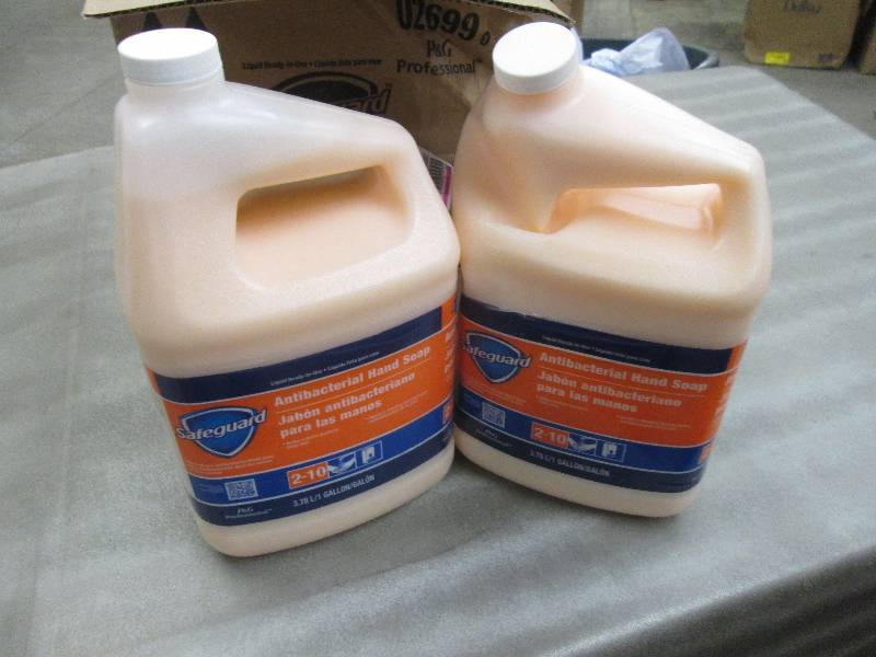 Lot of 2 Safeguard Antibacterial So...