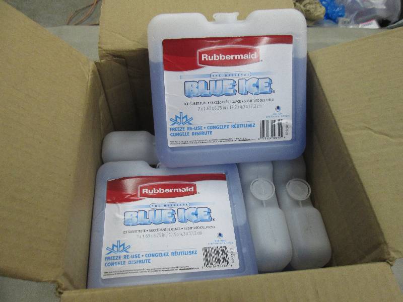 Lot of 9 Rubbermaid Blue Ice ...