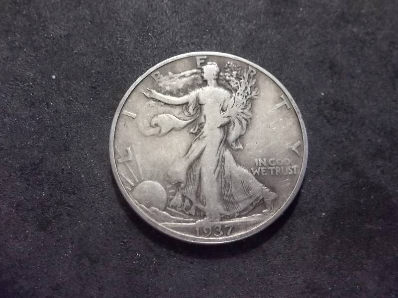 1937 D Walker Half Dollar