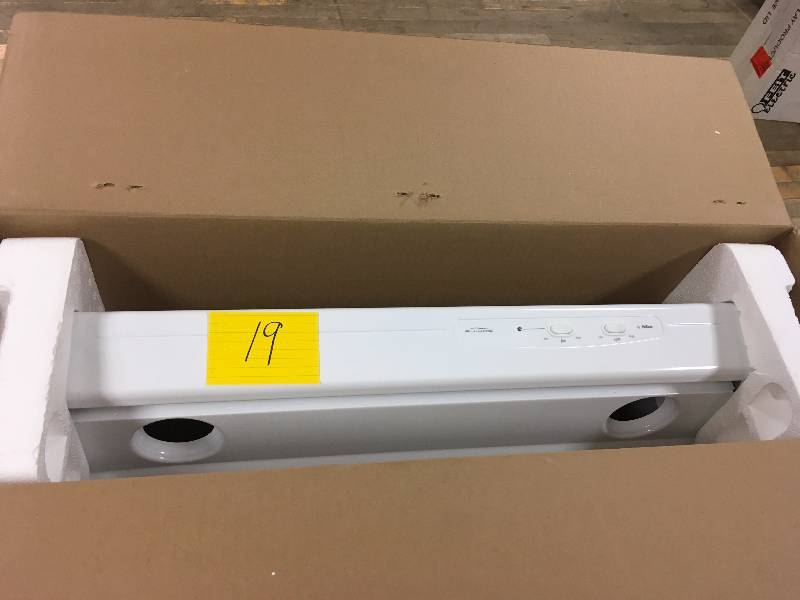 lot 19 image: NuTone Allure I Series 30 in. Convertible Range Hood in White - Open Box