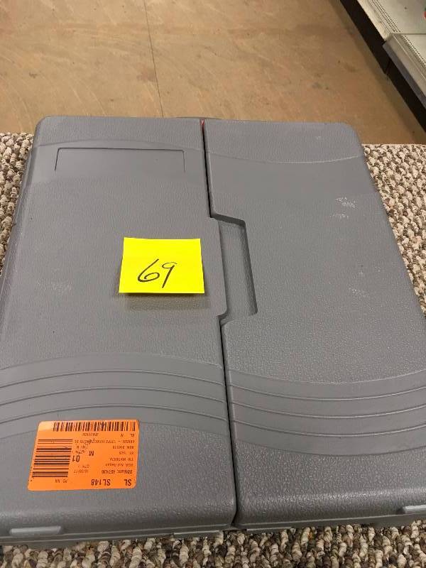 lot 69 image: 137 Piece Homeowners Tool Kit - Open Box