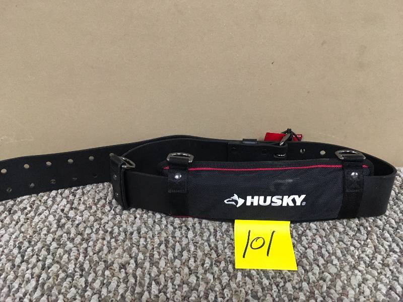 lot 101 image: Husky 2.5 in. Leather Padded Work Gear Belt - Not used