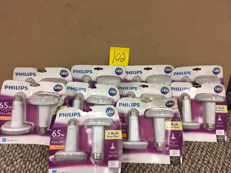lot 102 image: Phillips 65W Equivalent Soft White Dimmable LED Indoor Flood Lights - Lot of 10 - New