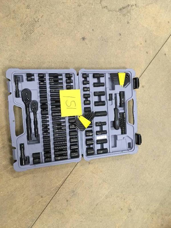 lot 151 image: Stanley Black Chrome 123 PCs Tool Set