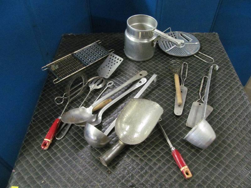 lot 18 image: vintage kitchen utensils