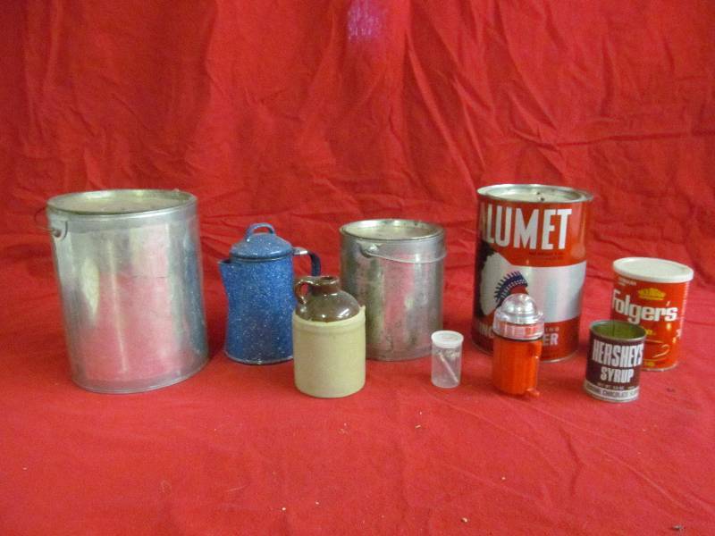 lot 97 image: vintage tins