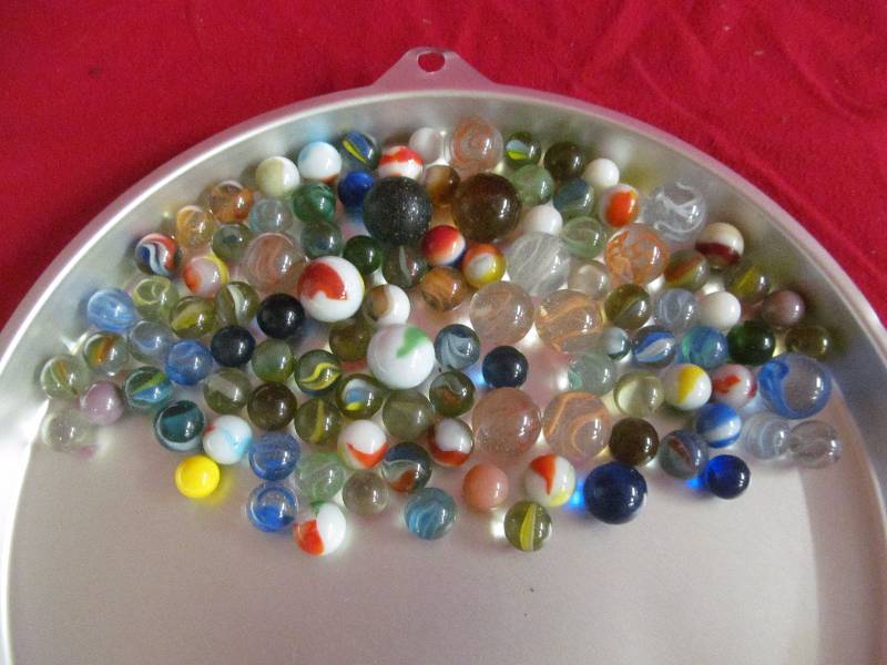 lot 102 image: vintage marbles