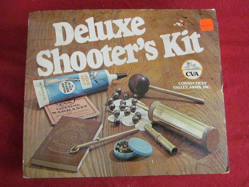 lot 199 image: CVA deluxe Shooters Kit