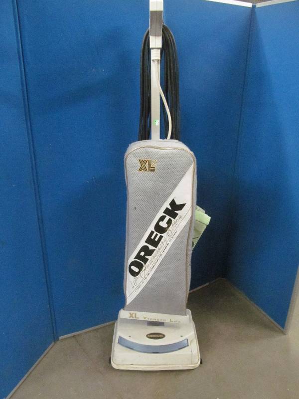 lot 230 image: Orbek Lx vacuum
