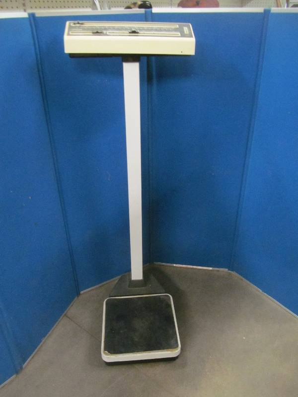 lot 243 image: Sunbeam Health master scale
