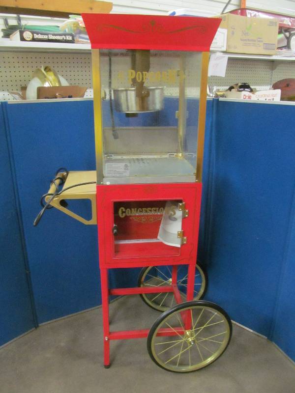 lot 246 image: Nostalgia electric popcorn machine