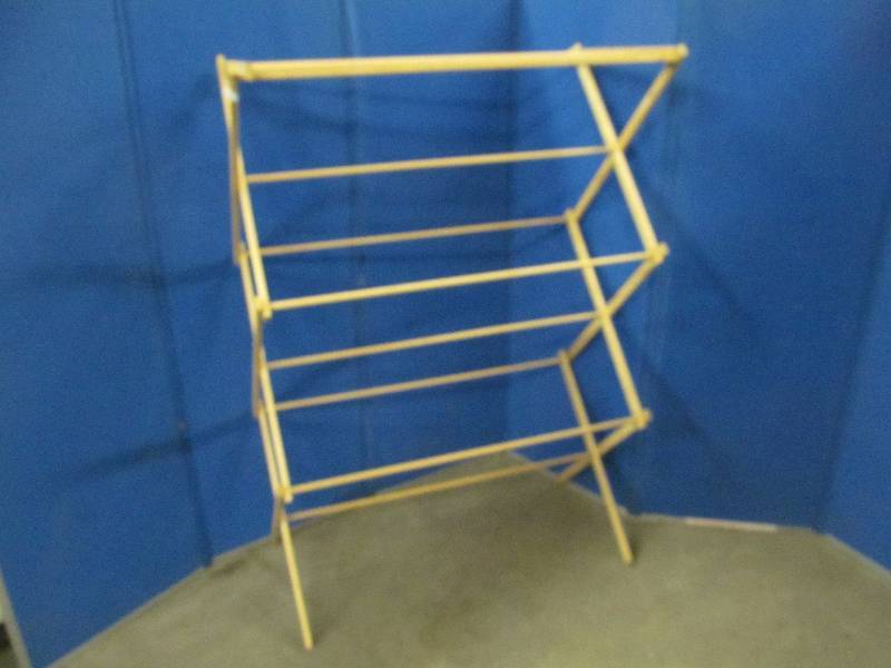 lot 258 image: wood clothes dryer