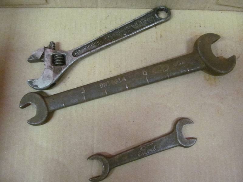 lot 316 image: vintage diamond and ford wrenches