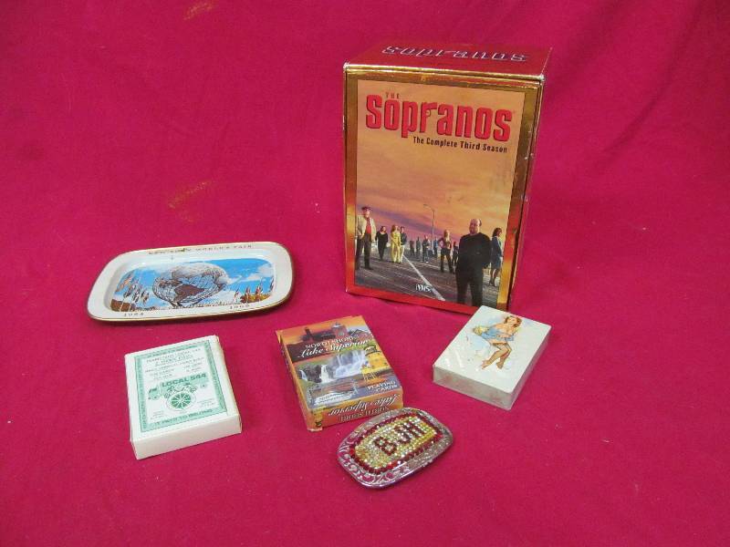 lot 327 image: movie, cards, belt buckle